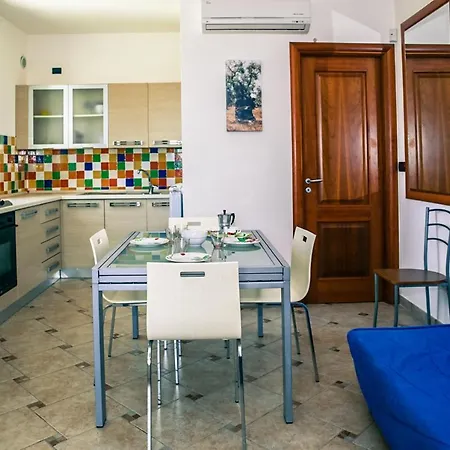 Rosa Apartment